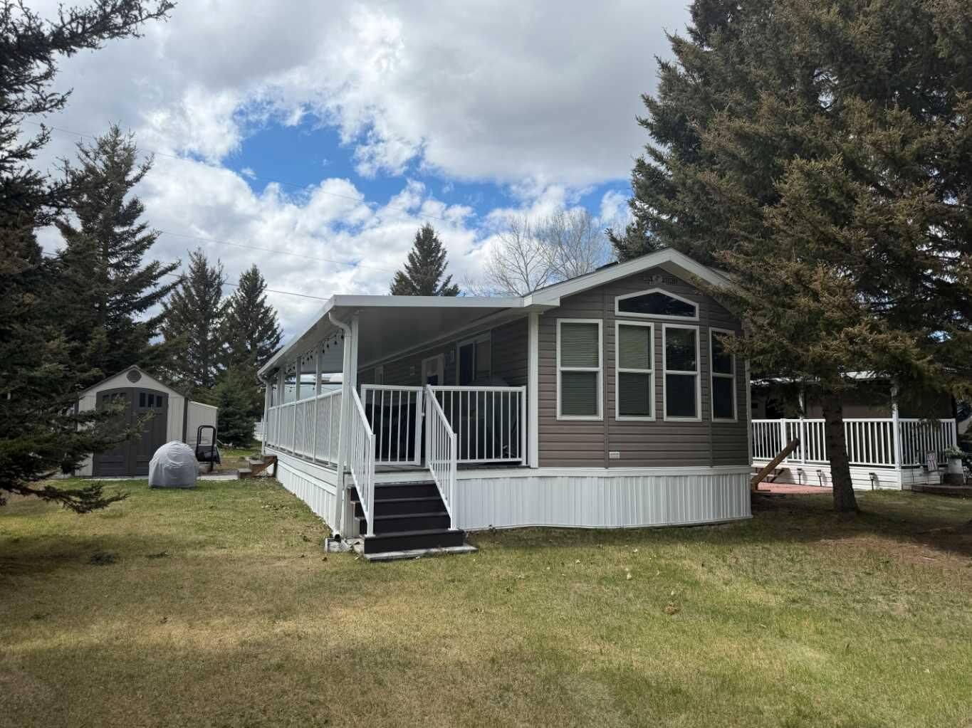 Property Photo:  29 Timber Lane  AB T0M 1X0 