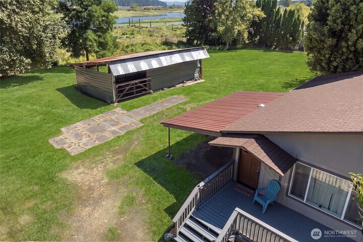 Property Photo: 369 E Birnie Slough Road WA 98612
