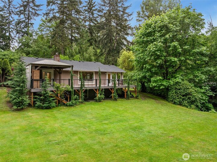 Property Photo: 11019 NE 140th Street WA 98034