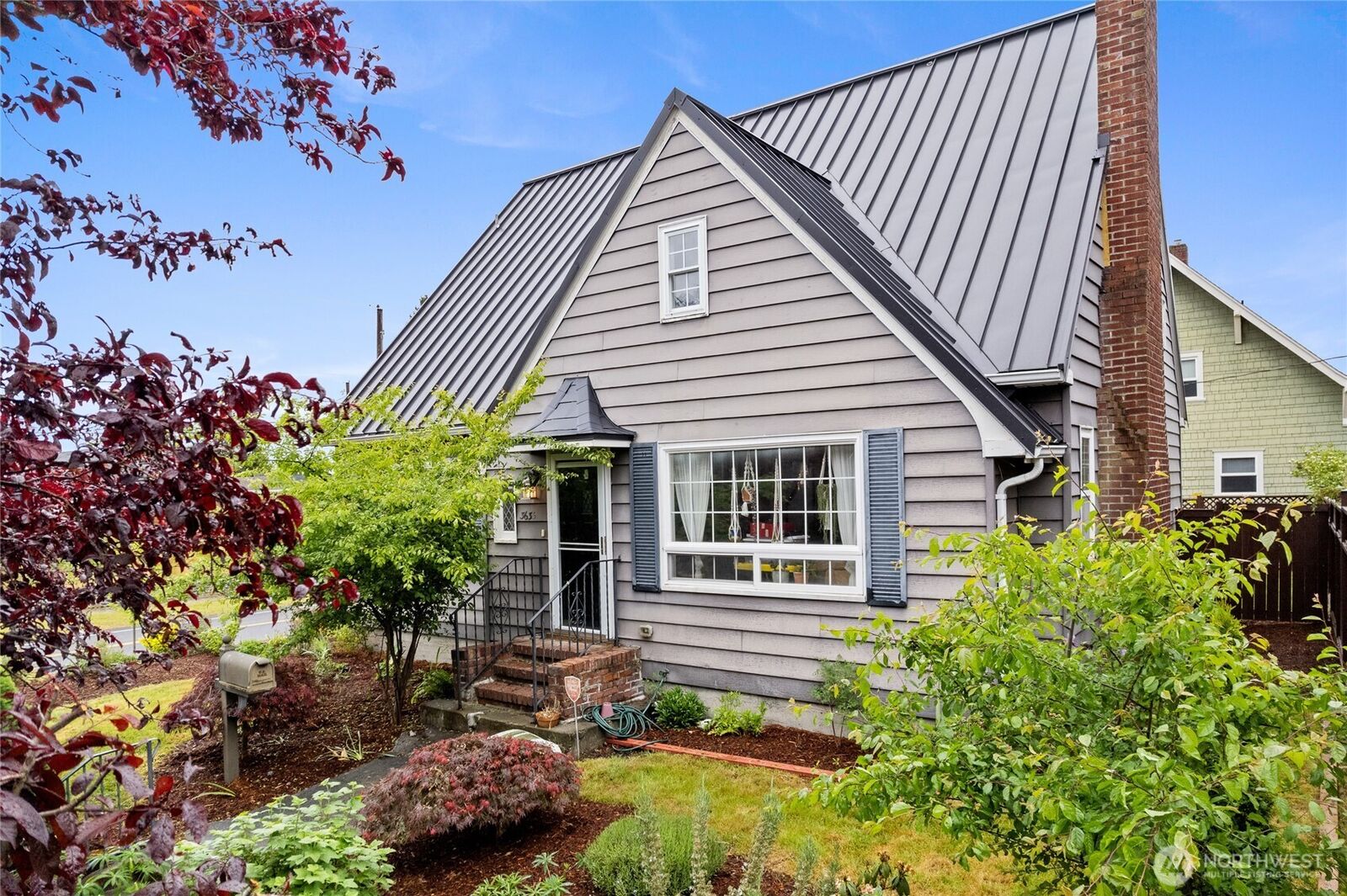 Property Photo:  3633 N Ferdinand Street  WA 98407 