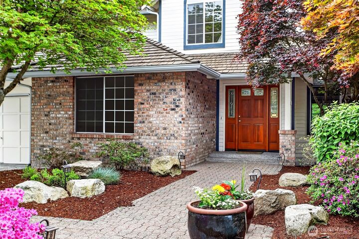 Property Photo:  19223  63rd Avenue NE  WA 98028 