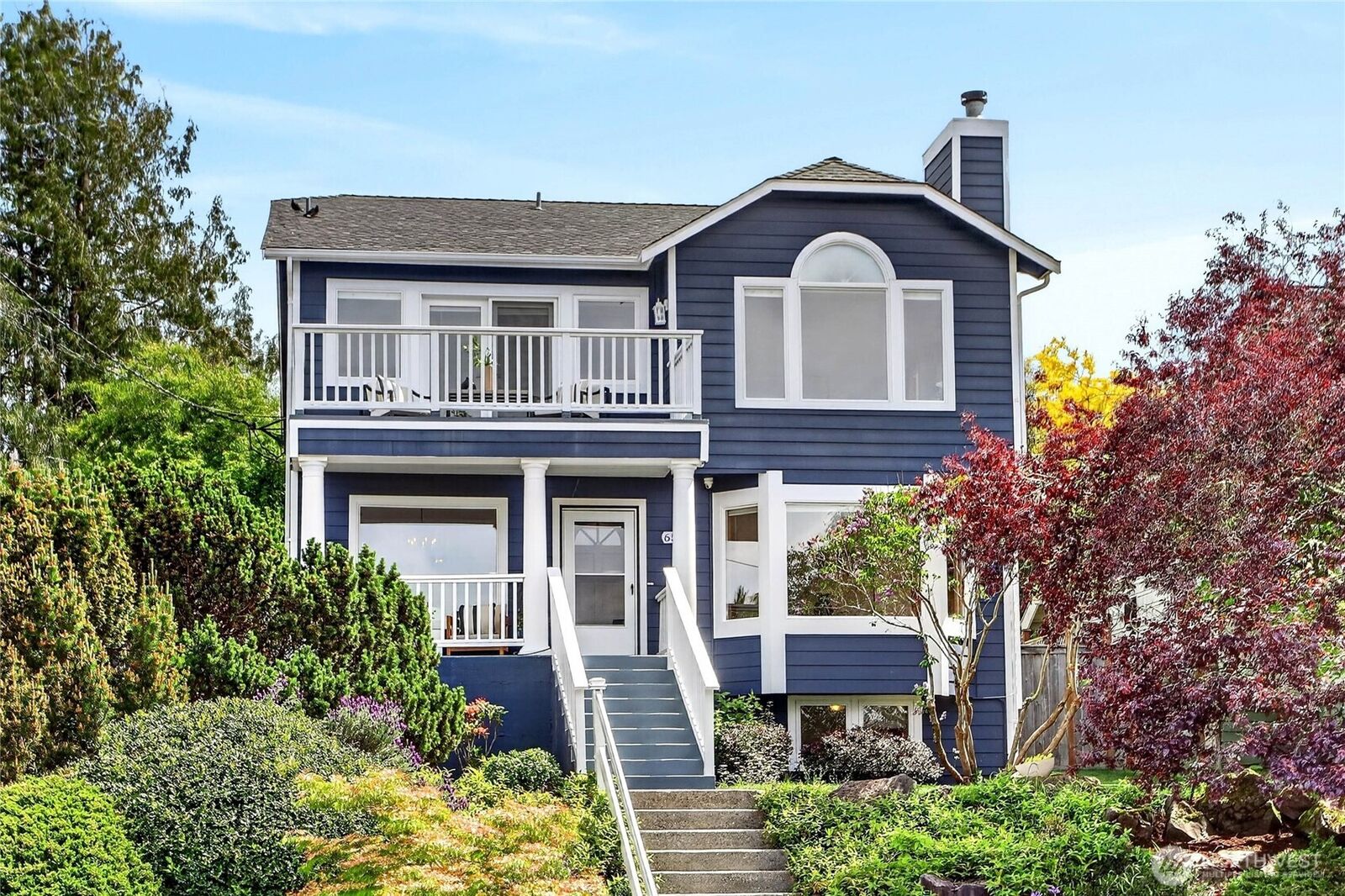 Property Photo:  6530  44th Avenue SW  WA 98136 