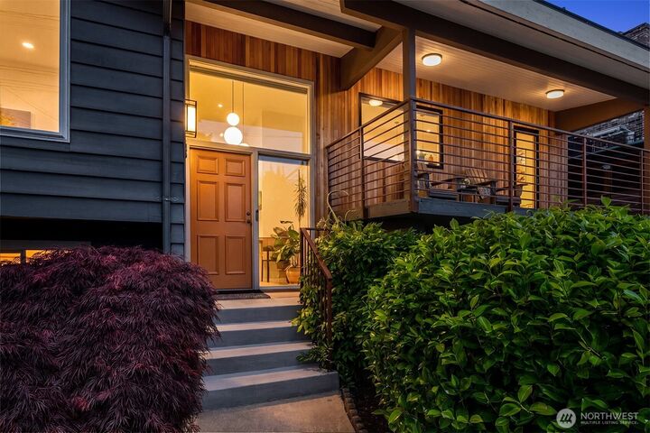 Property Photo:  3532 NW 67th Street  WA 98117 