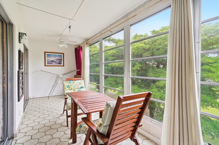 Property Photo:  3201 Portofino Point E3  FL 33066 