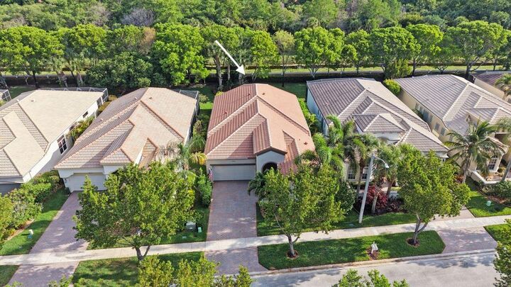 Property Photo: 9625 Via Elegante FL 33411