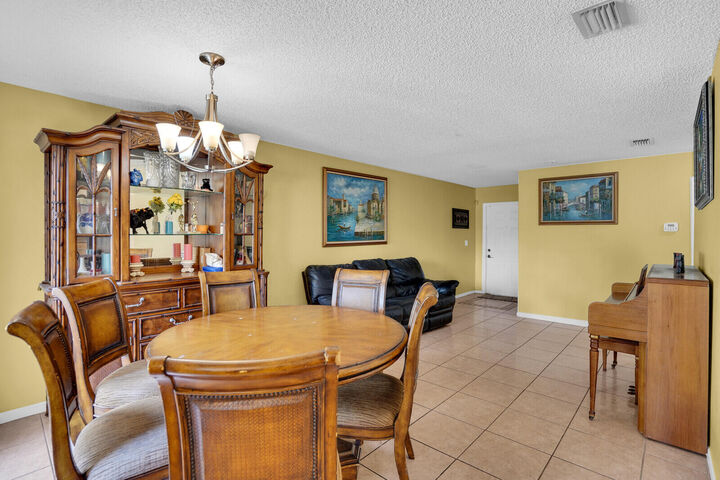 Property Photo:  3331 Commodore Court  FL 33411 