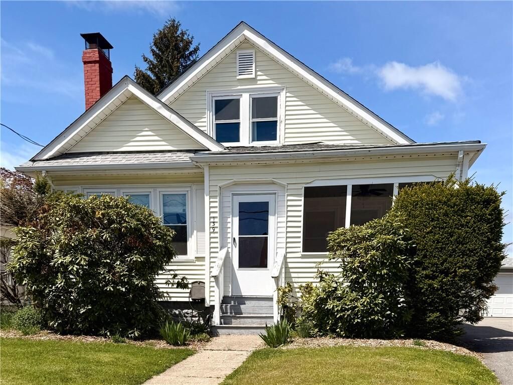 Property Photo:  139 Grace Street  RI 02910 