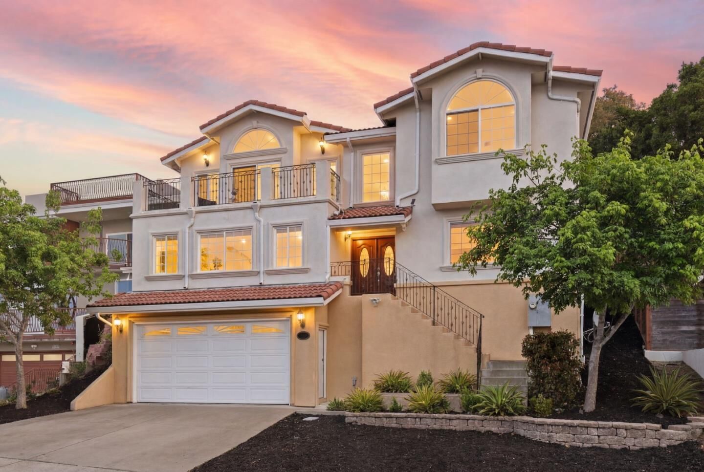 Property Photo:  2390 Rainbow Court  CA 94542 