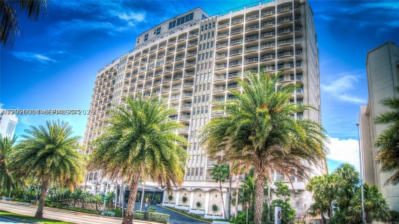 Property Photo:  5401 Collins Ave 1213  FL 33140 