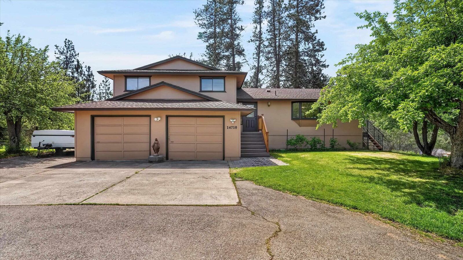 Property Photo: 14710 E 36th Ave WA 99037