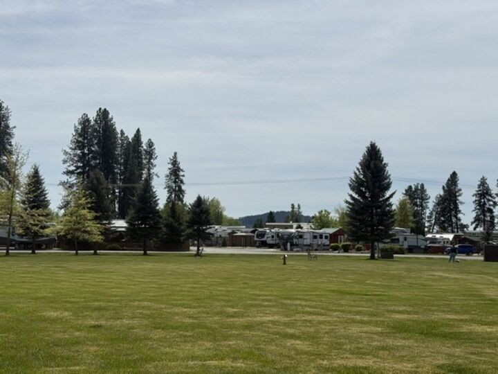 Property Photo:  222 Tall Pine S #89 Loop  WA 99180 