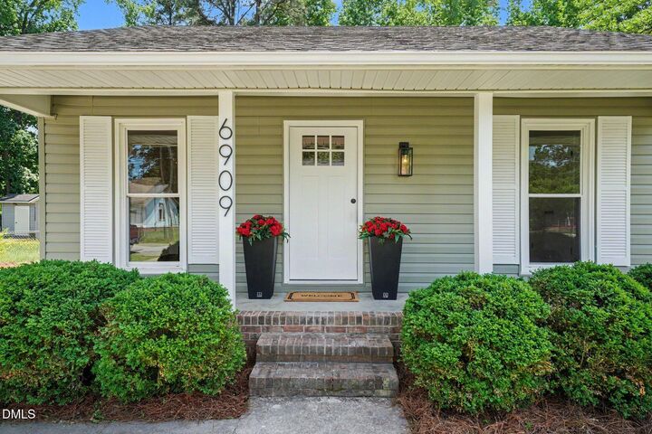 Property Photo:  6909 Media Drive  NC 28314 