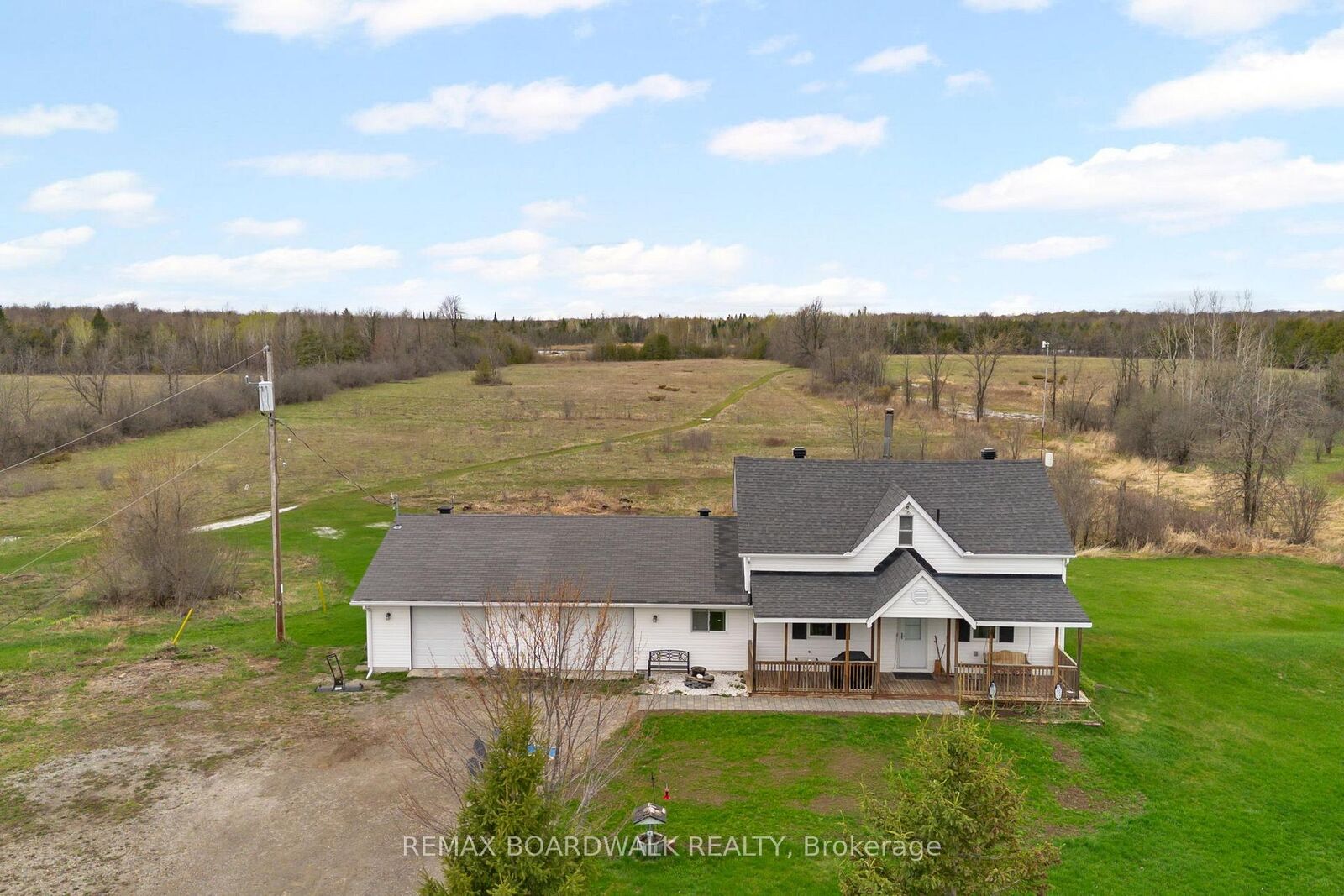 Property Photo: 1758 Nolans Road ON K7A 4S6