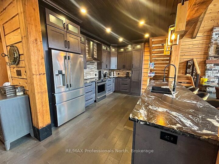 Property Photo: 122 Millionaires Walk ON K0L 1C0
