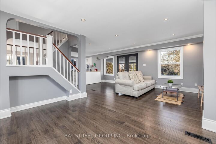 112 Bevdale Road — photo 1