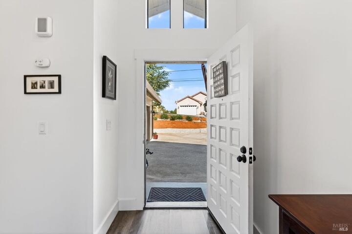Property Photo:  10648 Sunset Ridge Drive  CA 95451 