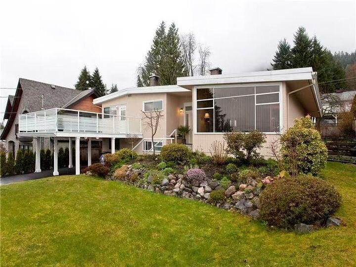 Property Photo:  676 Sylvan Avenue  BC V7R 2E9 