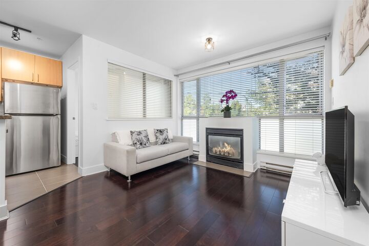 Property Photo:  2680 Arbutus Street 204  BC V6J 5L8 