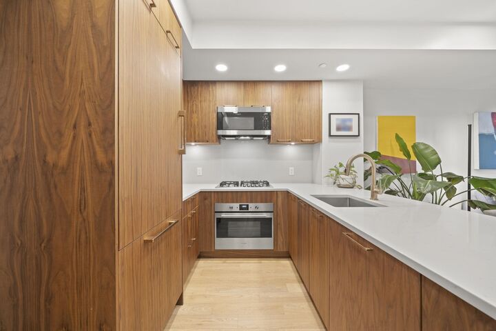 Property Photo:  2550 Garden Drive 205  BC V5N 4X6 