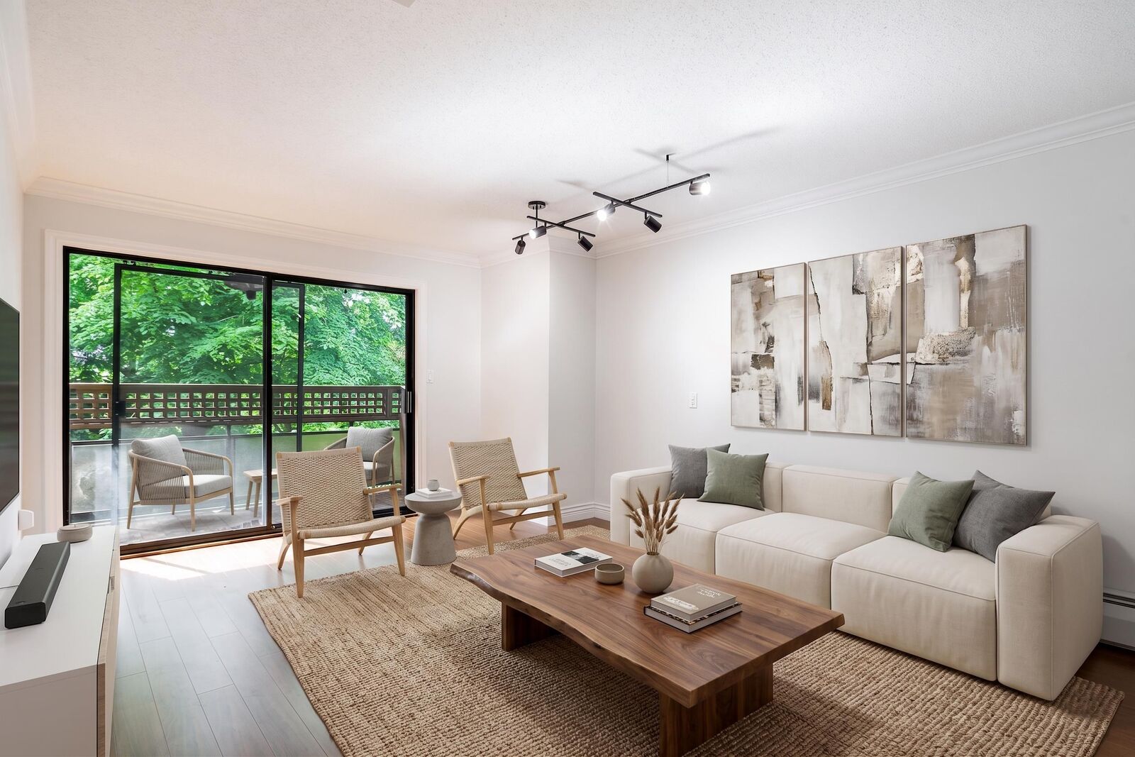 Property Photo:  2320 W 40th Avenue 301  BC V6M 4H6 