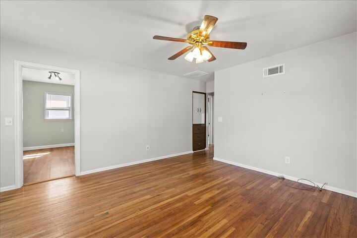 Property Photo:  1648 Lewis Avenue  MT 59102 