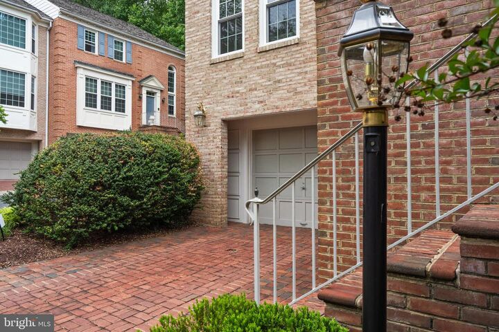 Property Photo: 8015 Quarry Ridge Way MD 20817