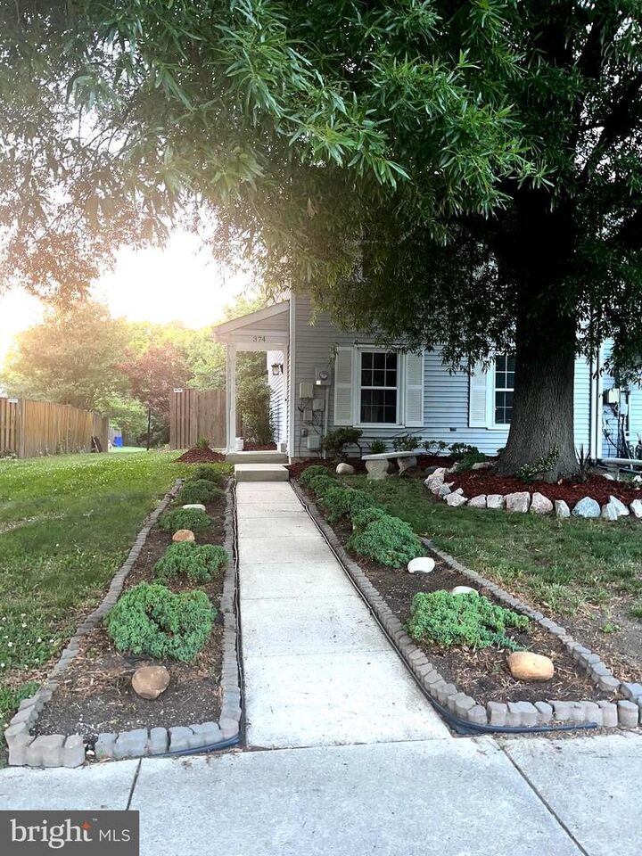 Property Photo:  374 Trefoil Place  MD 20601 