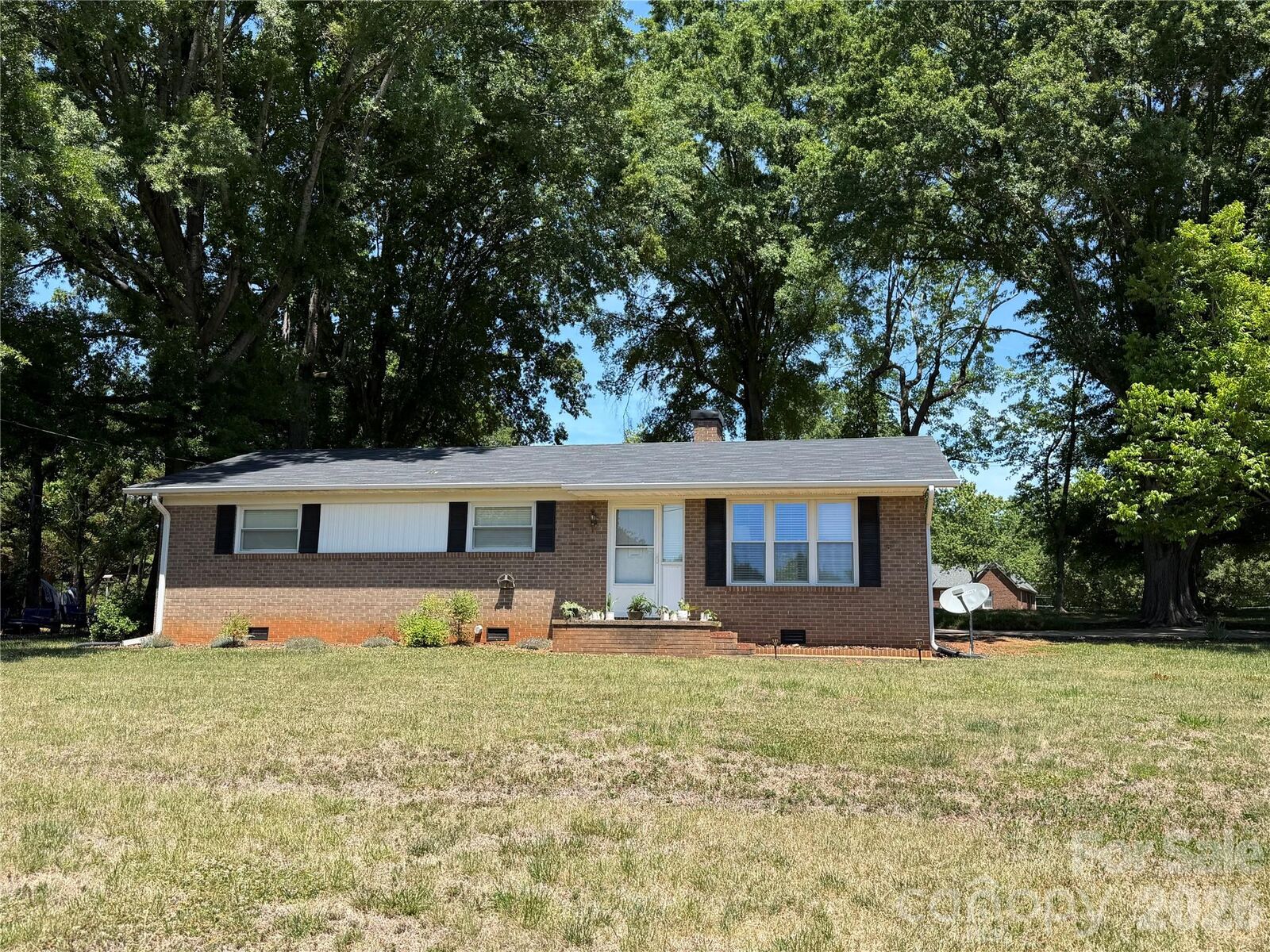 Property Photo:  1771 24th Avenue Court NE  NC 28601 