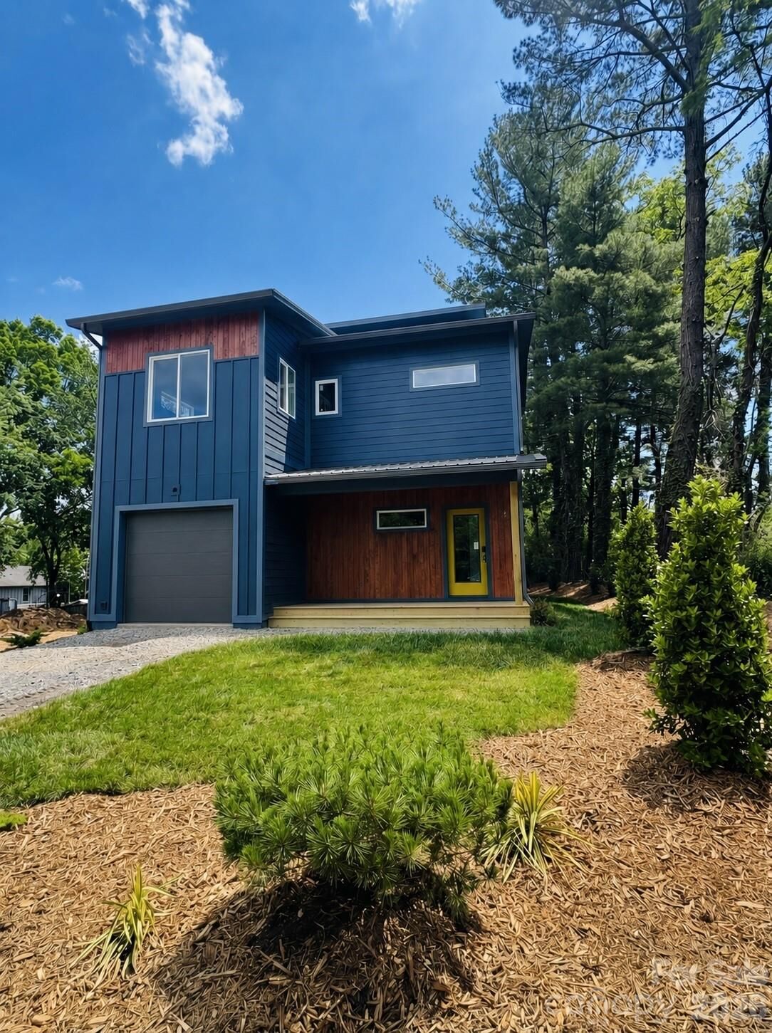 Property Photo:  14 Da Vinci Court  NC 28806 