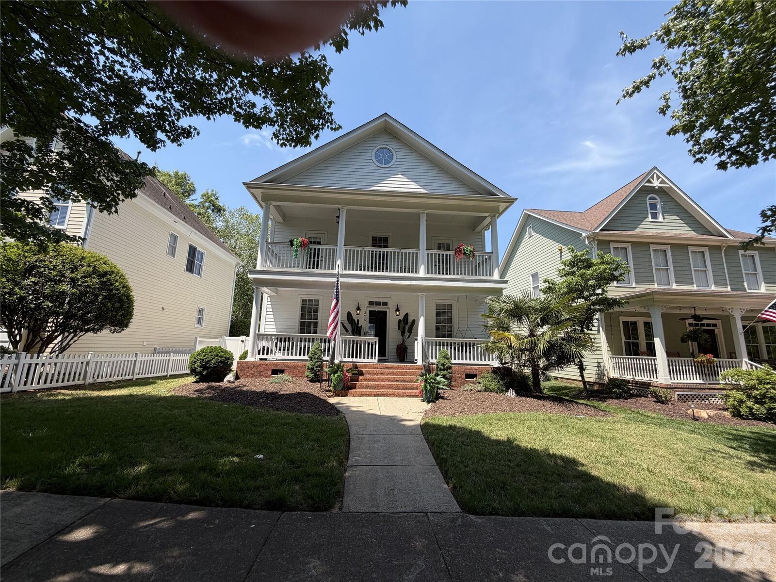Property Photo: 325 Elis Way SC 29708