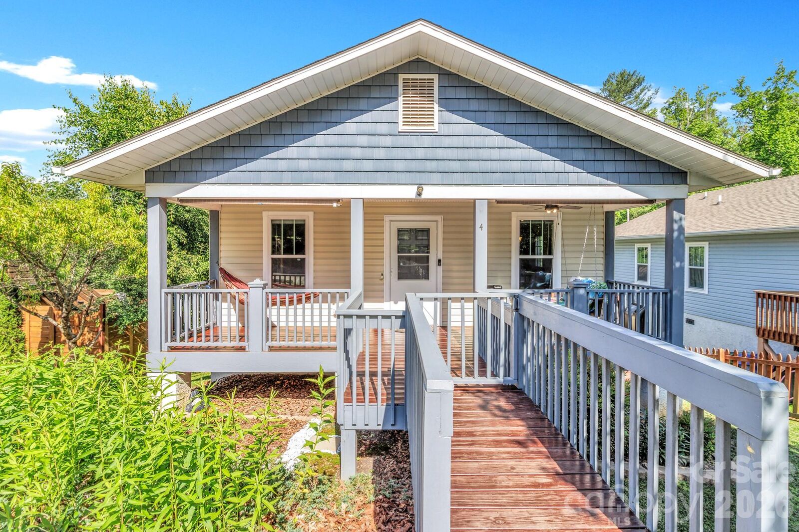Property Photo:  4 McKinley Avenue  NC 28803 