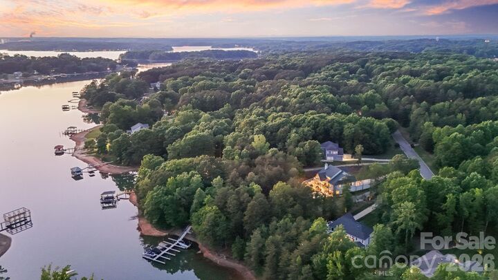Property Photo:  150 Palmer Marsh Place  NC 28117 