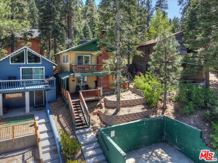 Property Photo:  42979 Fern Ave  CA 92315 