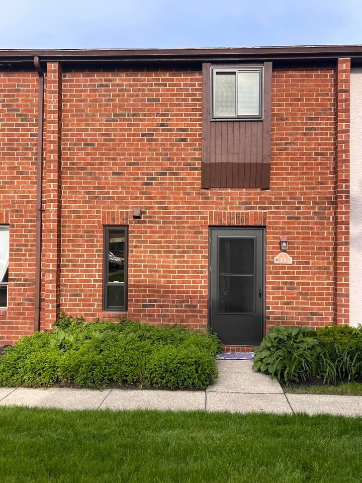 Property Photo: 13 King Arthur Court OH 43081