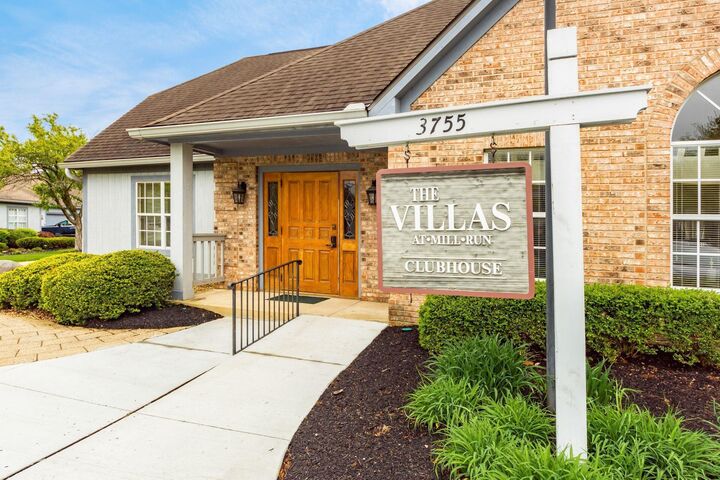 Property Photo: 3832 Falls Circle Drive OH 43026