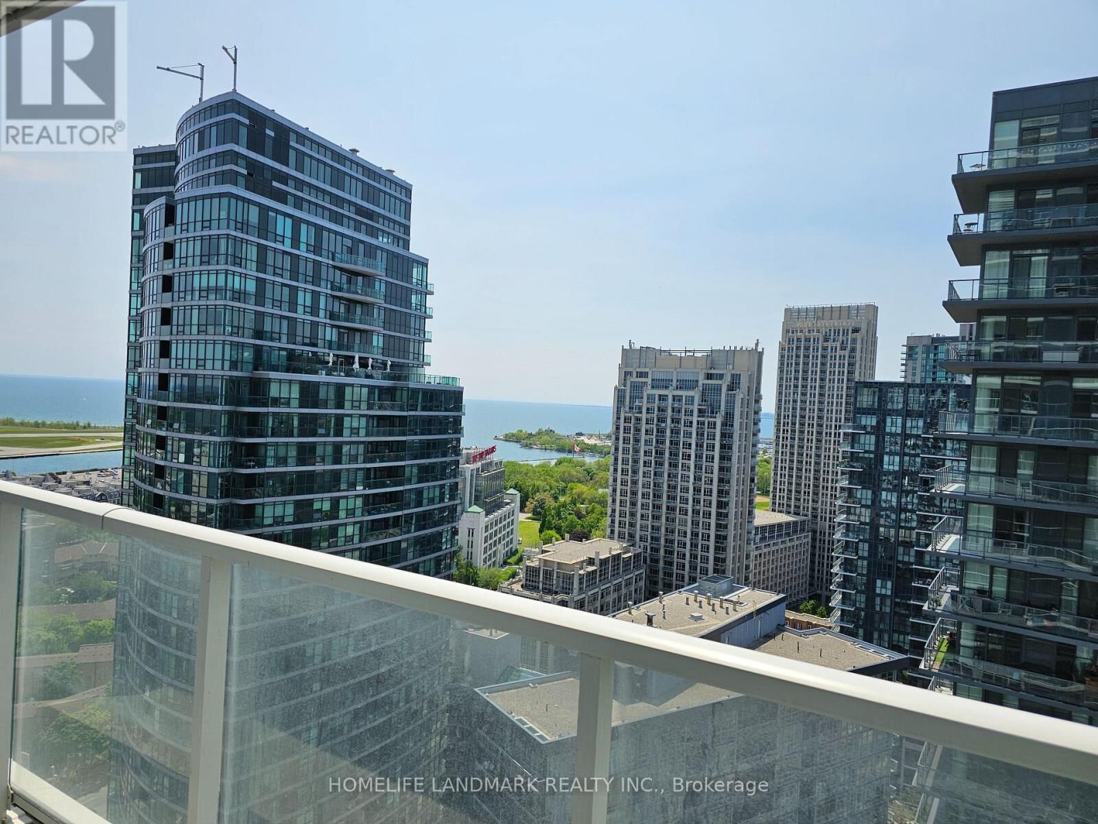 Property Photo:  19 Bathurst Street 2901  ON M5V 0N2 