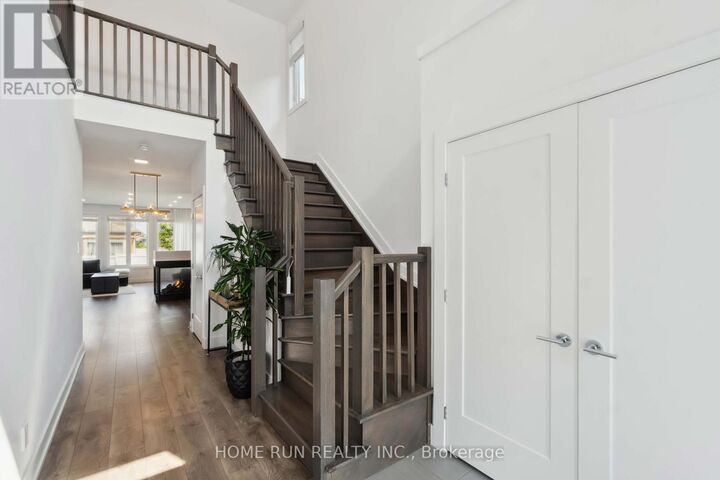 Property Photo: 334 Haliburton Heights ON K2V 0G1
