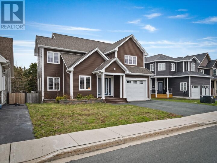 Property Photo:  22 Dunkerry Crescent  NL A1H 0K3 