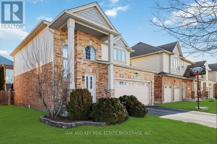 Property Photo: 2180 Lilac Avenue ON N6K 5C5