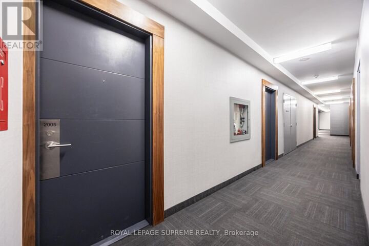 Property Photo:  105 George Street 2005  ON M5A 0L4 