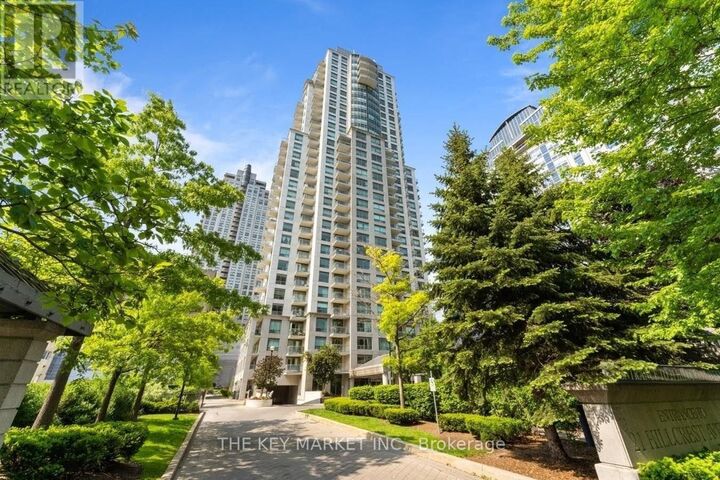 Property Photo:  21 Hillcrest Avenue 2007  ON M2N 7K2 