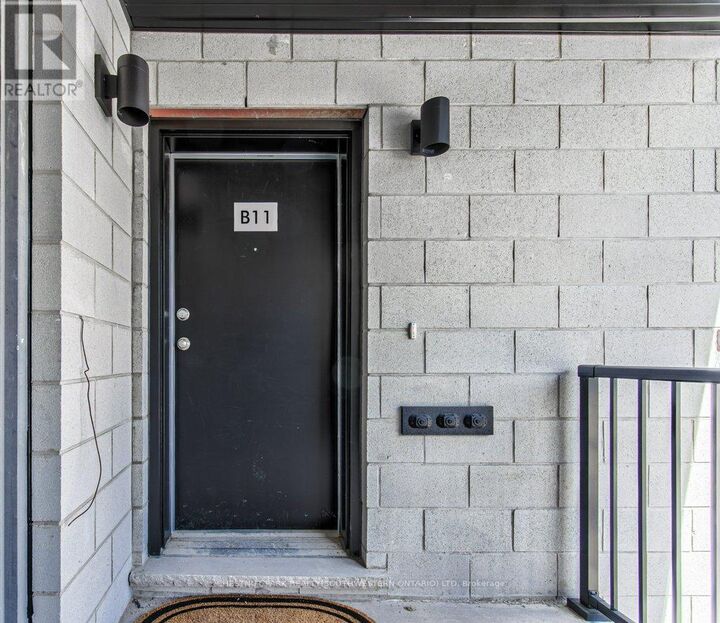 Property Photo:  410 Northfield Drive B11  ON N2L 0A6 