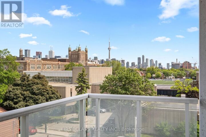 Property Photo:  783 Bathurst Street 413  ON M5S 0A8 
