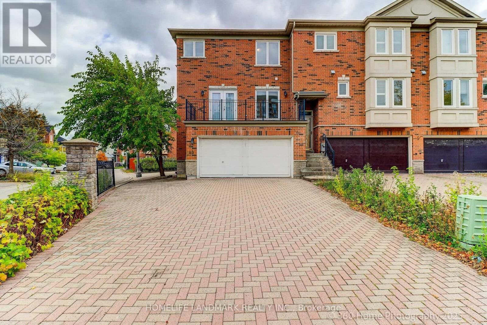 Property Photo:  189 Leitchcroft Crescent Upper  ON L3T 7T5 