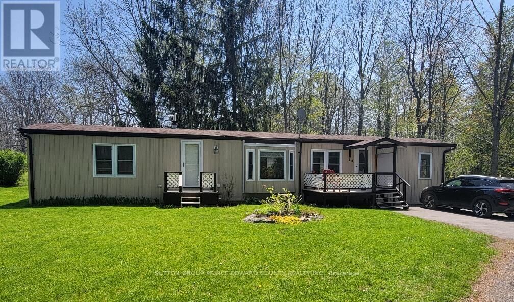 Property Photo:  528 County Road 10 Road Unit 28  ON K0K 2T0 