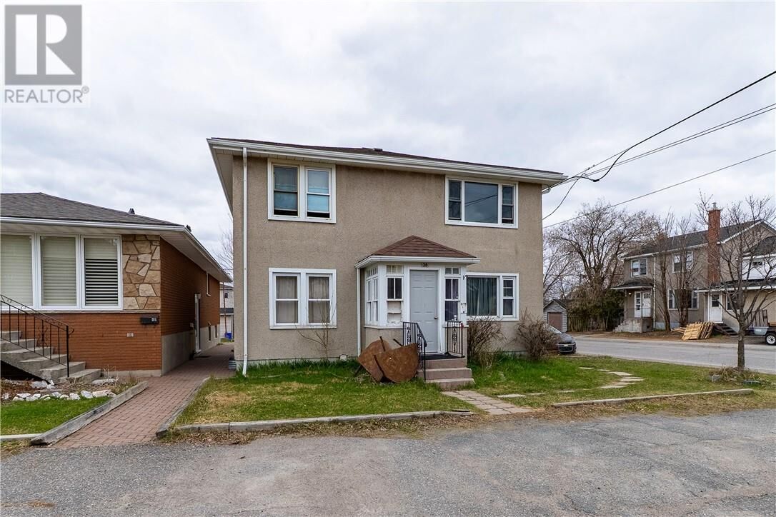 Property Photo:  38 Morrison Avenue  ON P3C 3G6 