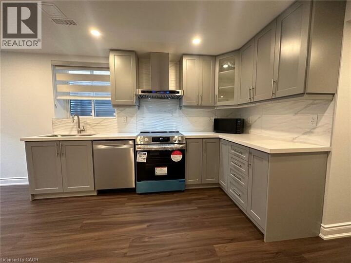 Property Photo:  481 Bergamot Avenue  ON L9E 1T9 