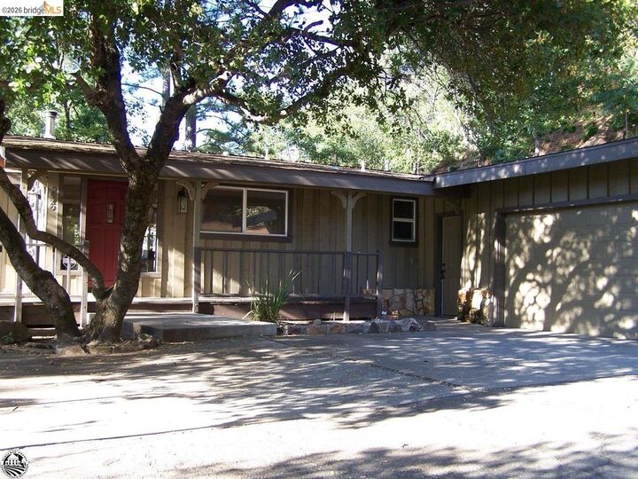 Property Photo:  236 Hill St  CA 95370 
