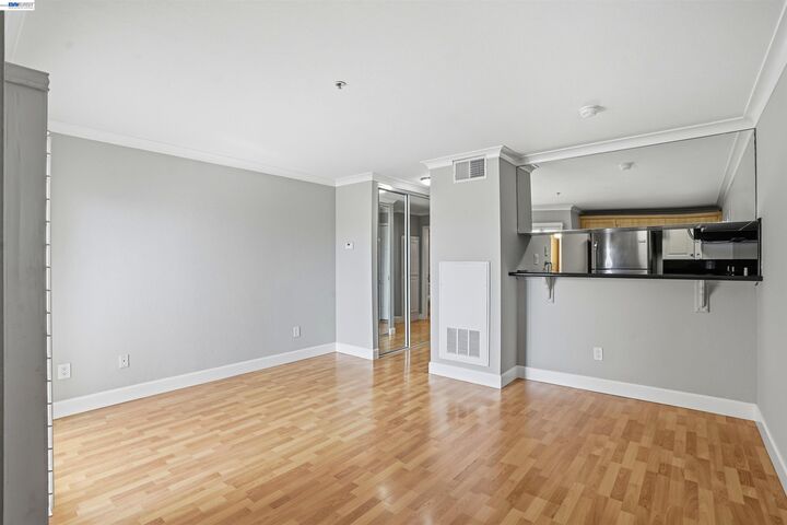 Property Photo: 735 Watson Canyon Ct 218 CA 94582