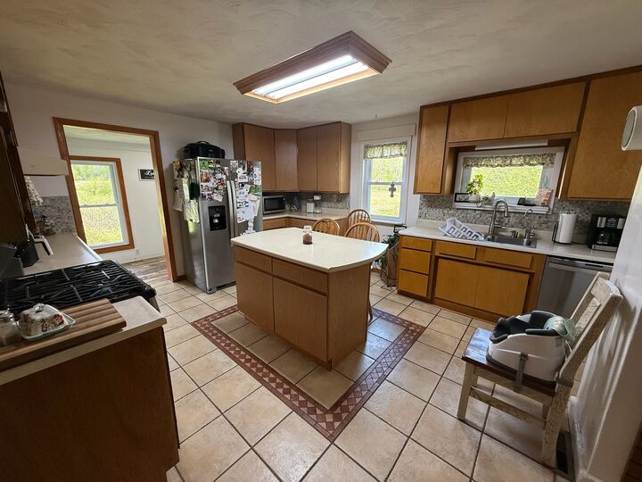 Property Photo: 7011 Kiter Road PA 16314